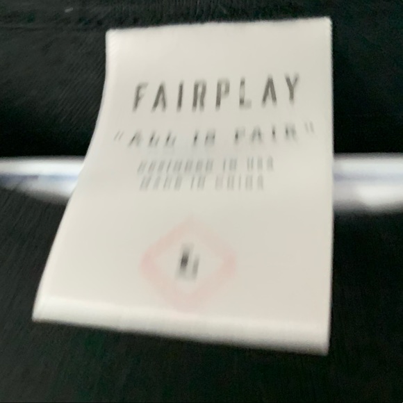 FairPlay Pocket Tee Long - Picture 3 of 4